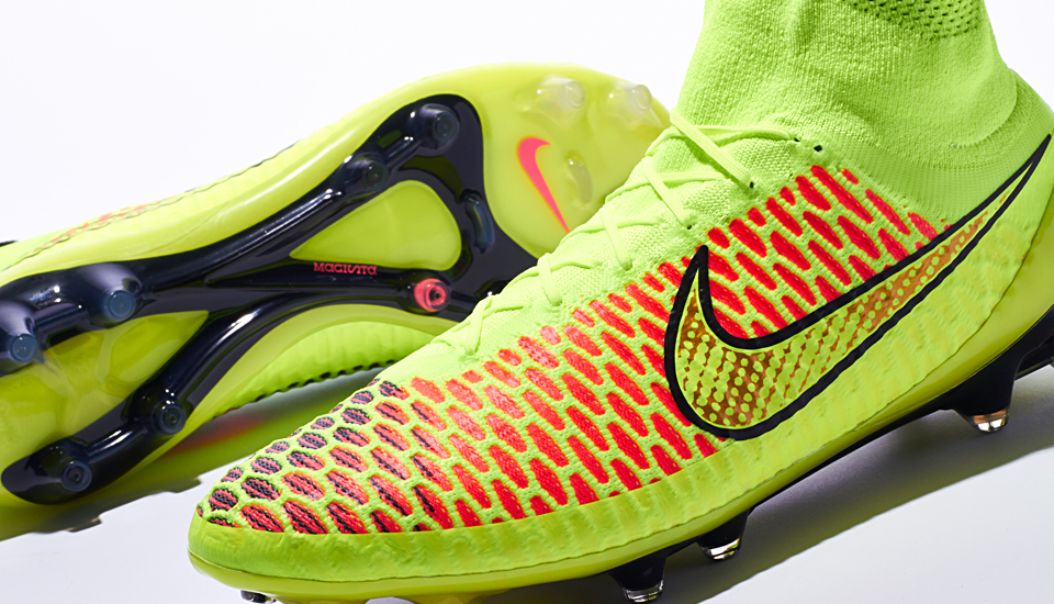 Nike Magista Obra 1 (2014): Sepatu Futbol Revolusioner dengan Teknologi Canggih