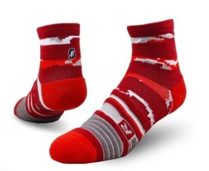 Kaos Kaki Low Cut Sock Kroov Low: Gaya dan Kenyamanan dalam Satu Paket
