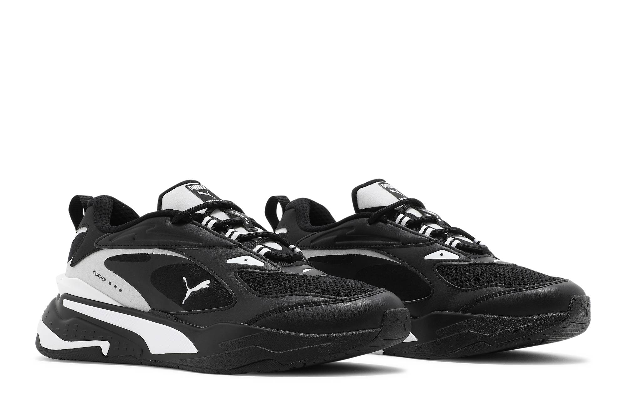 Sepatu RS-Fast FR Trainers: Kenyamanan dan Desain Modern