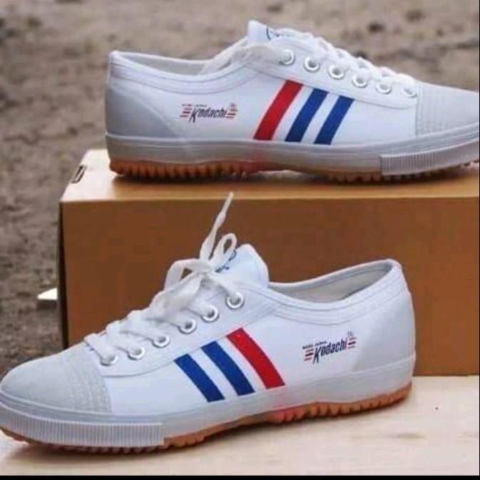 Sepatu Kodachi Capung Sneakers 8111: Desain Modern dan Nyaman
